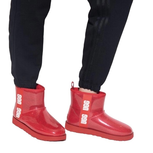 UGG Womens Classic Clear Mini Waterproof Ankle Boots